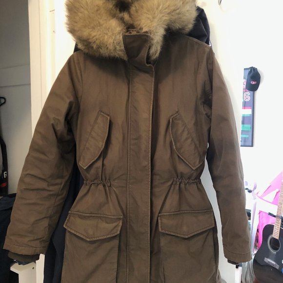 Aritzia Inuvik Parka - Picture 3 of 4